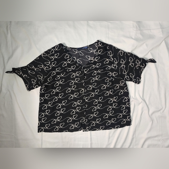 Apt 9 Womens Short Sleeve Heart Button Down Blouse 1X - Picture 9 of 9